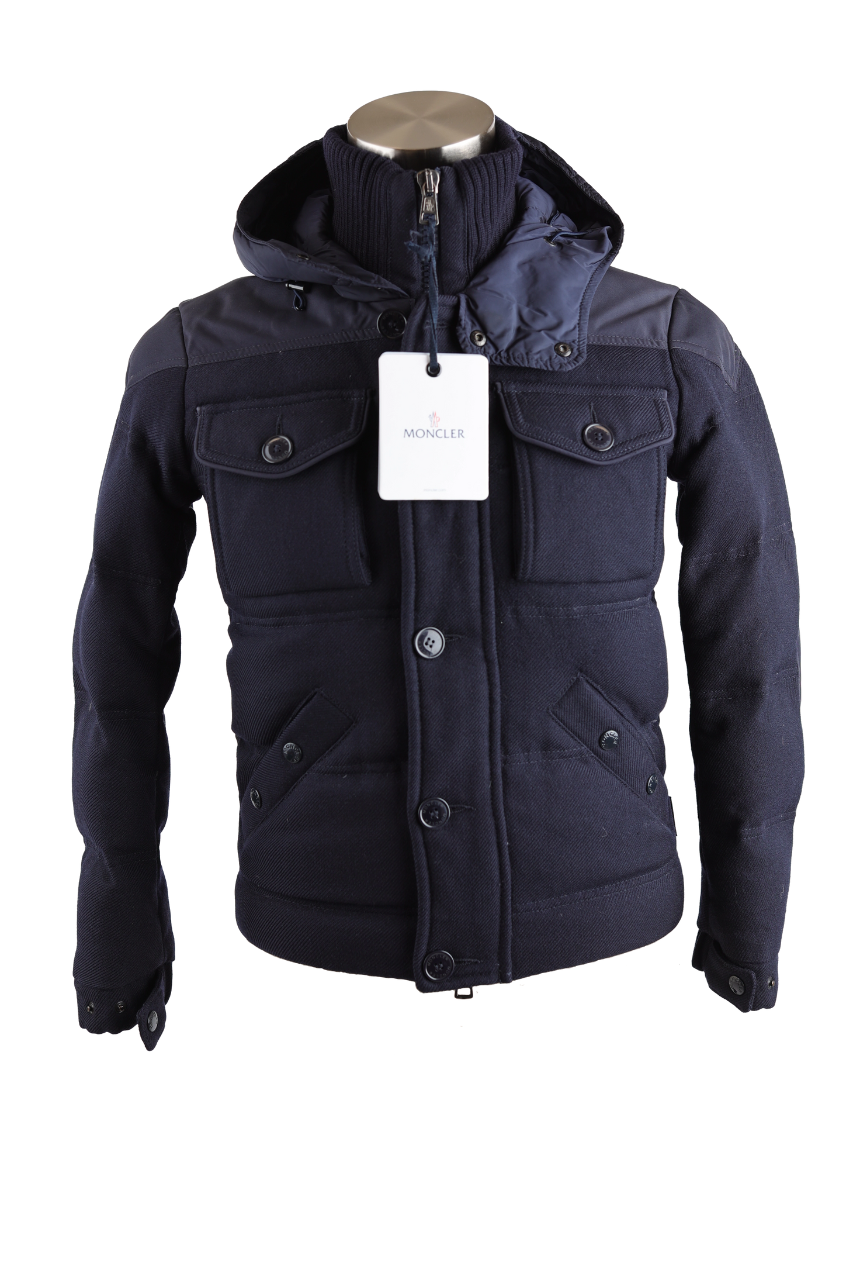 Moncler republique on sale