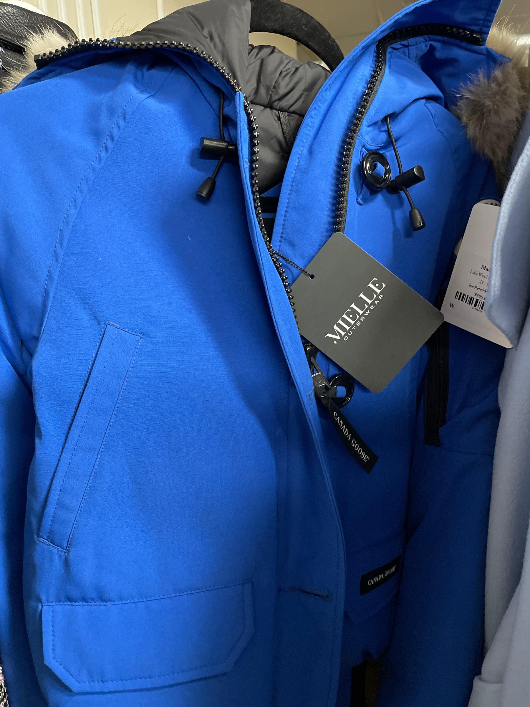 PBI Chilliwack Down Bomber W/Fur