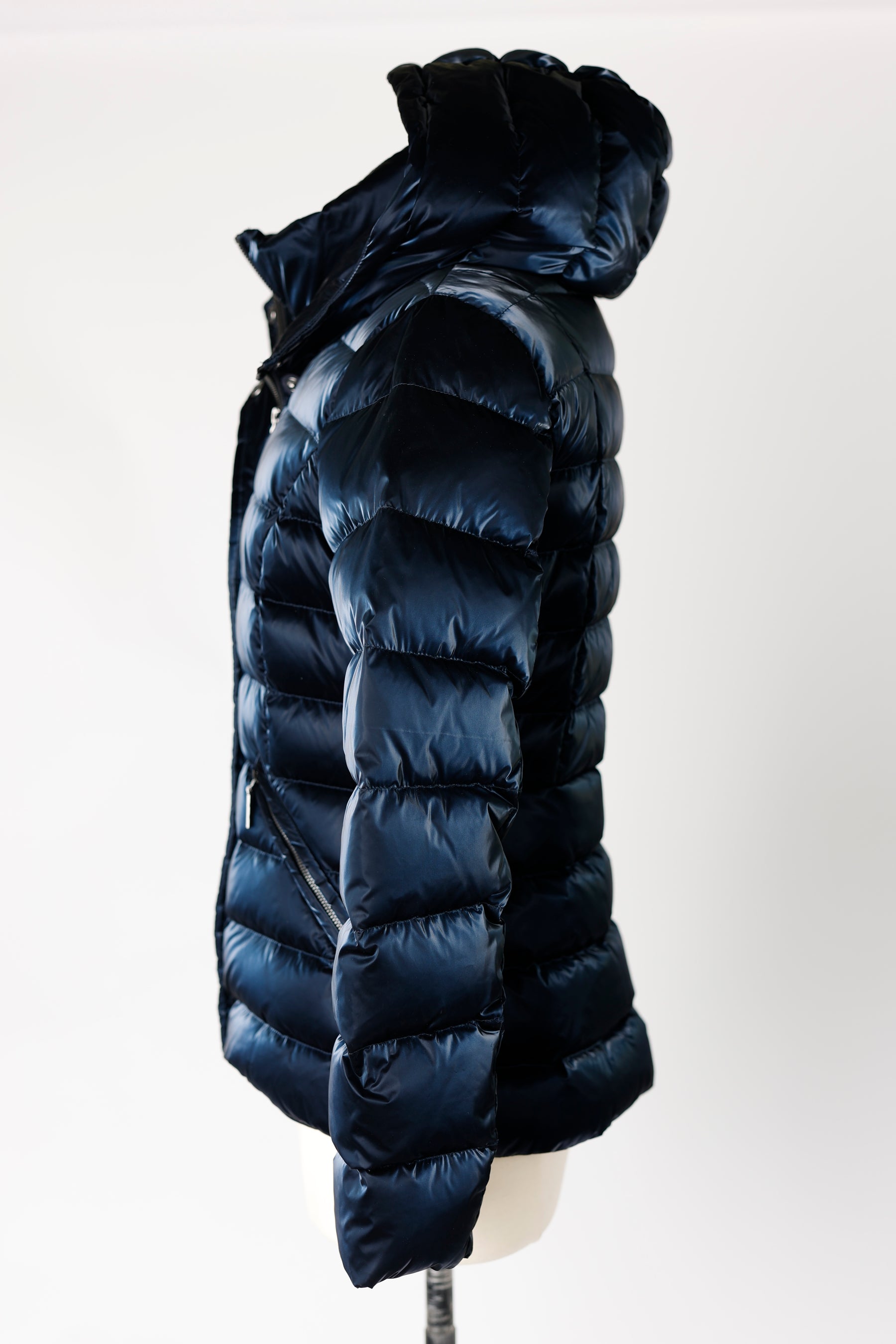 Short Glossy Puffer Jacket