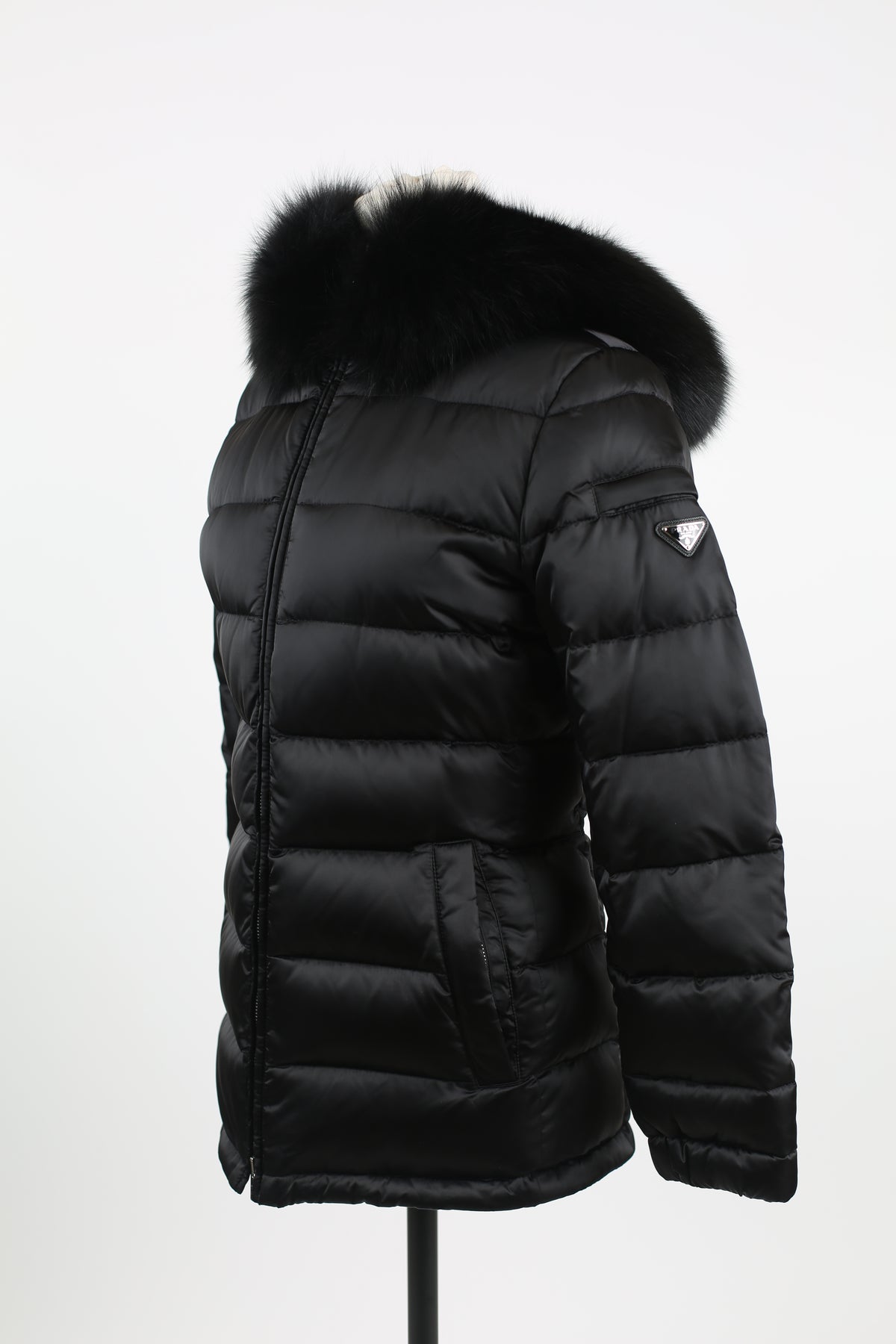 Quilted Down Puffer Coat W/ Fur Color