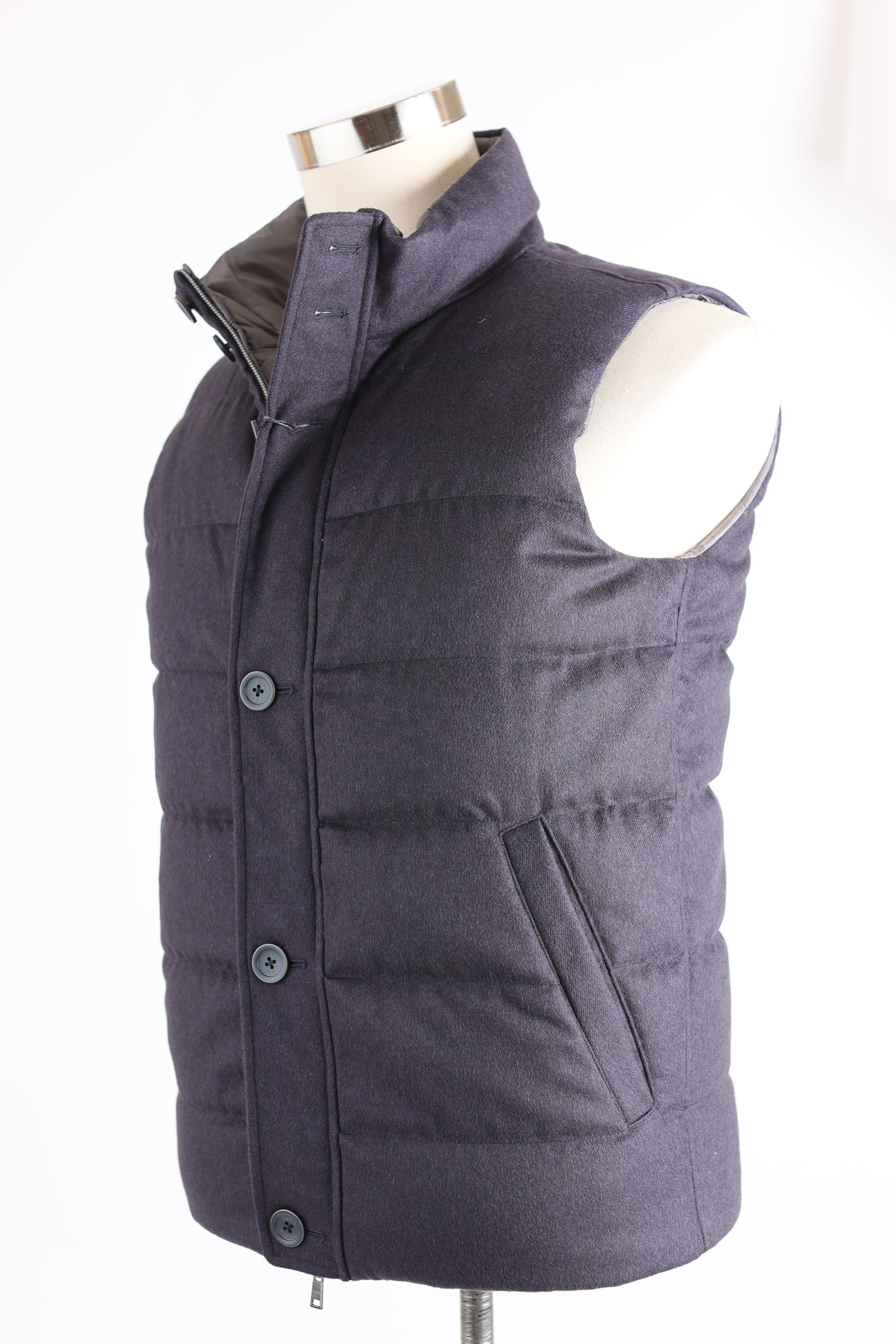 Silk-Cashmere Reversible Water Repellent Down Vest